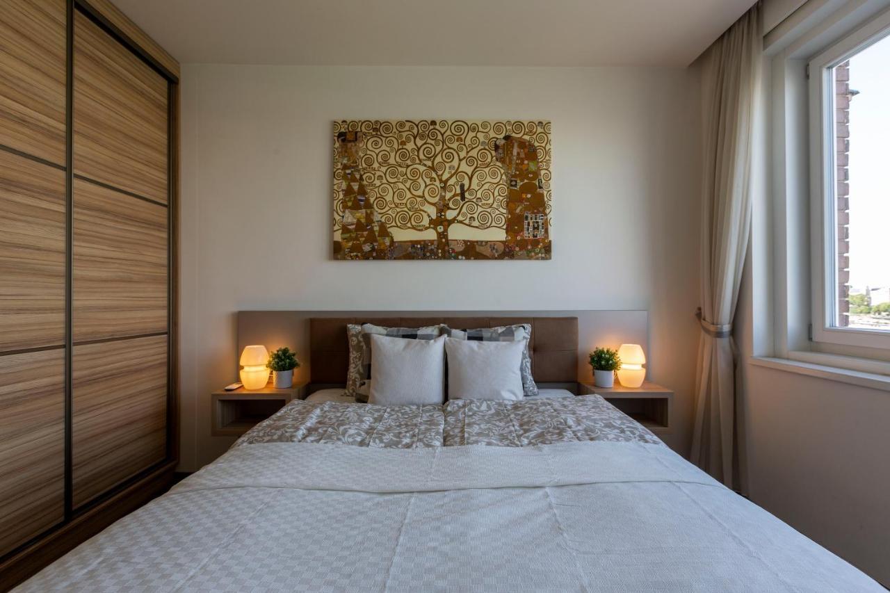Luxury Residence With A Beautiful View For The Danube River Budapeste Exterior foto