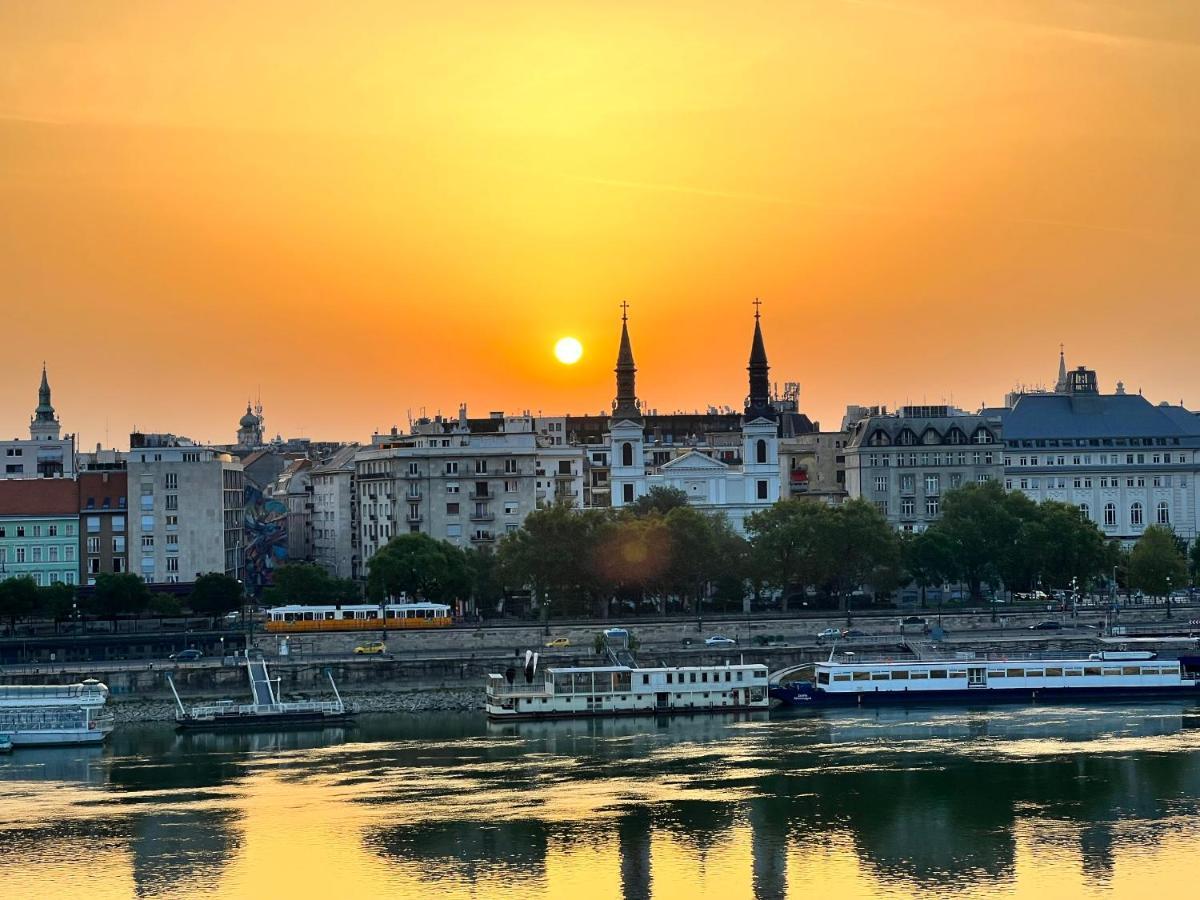 Luxury Residence With A Beautiful View For The Danube River Budapeste Exterior foto
